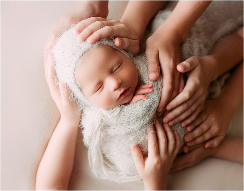 Austin Newborn Photographer | San Antonio Photography Session | Newborn Baby | Newborn Photographer 